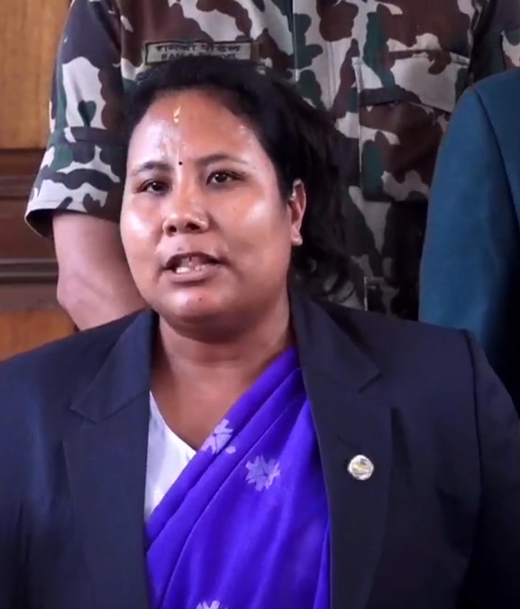 मल वितरणमा लालपुर्जा माग्नुलाई नकारात्मक रूपमा लिनु हुँदैन : कृषिमन्त्री चौधरी