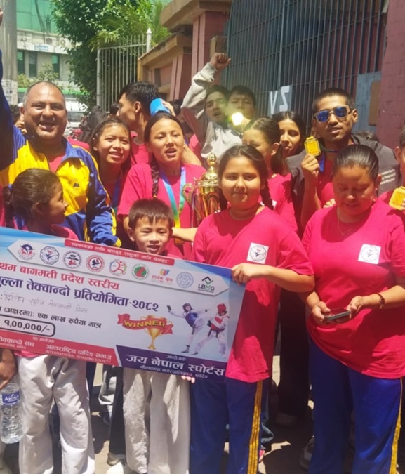 १२ स्वर्णसहित दिलिप स्मृति तेक्वान्दो टिम च्याम्पियन