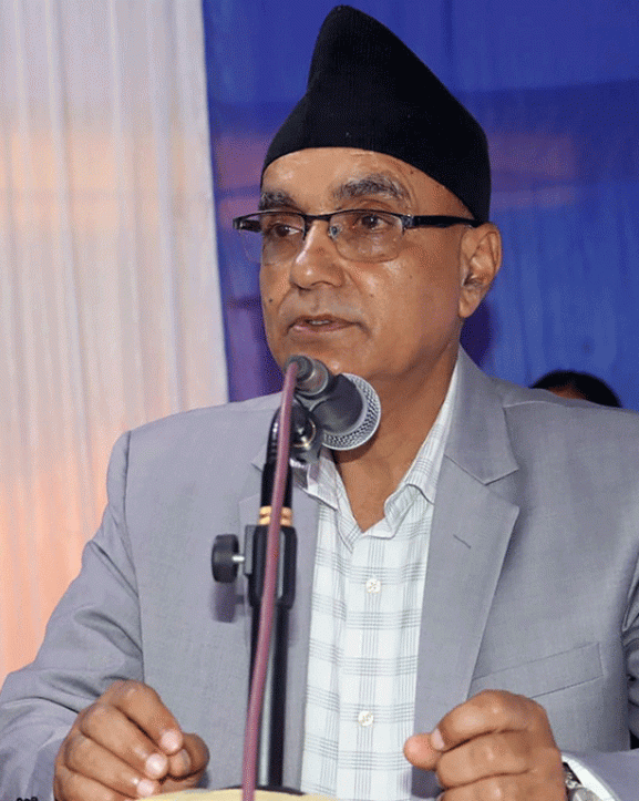 निर्माणाधीन प्रदेश रंगशालाको काम तीव्र बनाउन मुख्यमन्त्री कँडेलको निर्देशन
