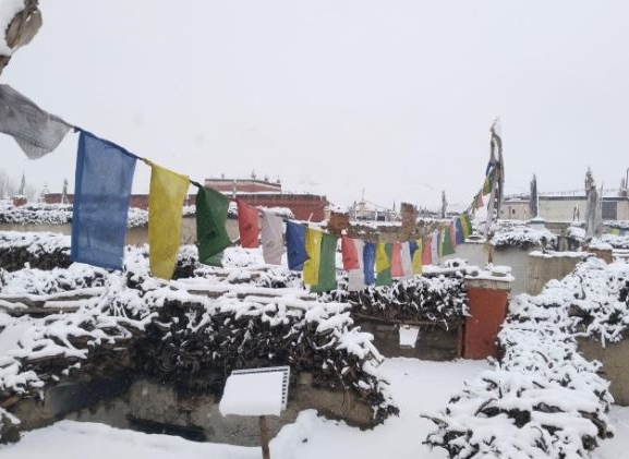 माथिल्लो मुस्ताङ र मुक्तिक्षेत्रमा हिमपात