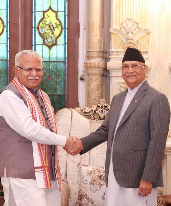 भारतीय मन्त्री खट्टरको भ्रमणका क्रममा ओली-मोदीबीच टेलिफोन संवाद