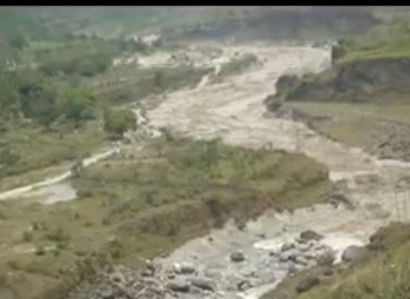 १४ वर्षअघि सेती नदीमा आएको त्यो विनाशकारी बाढी