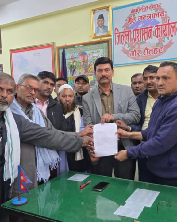 नेपाल–भारत आवत–जावत सहज हुनुपर्ने माग राख्दै प्रशासनलाई ज्ञापनपत्र 