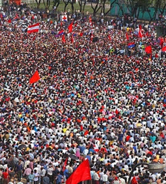 आज १९औँ गणतन्त्र दिवस मनाइदै 