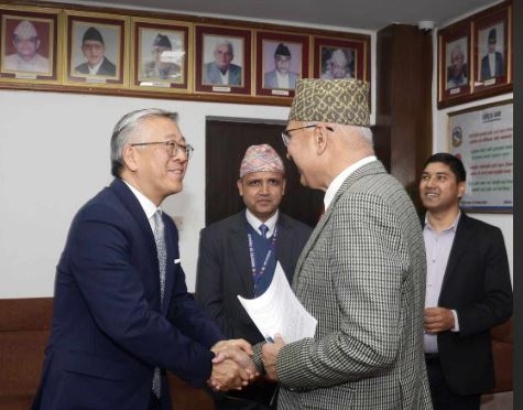 अर्थमन्त्री पौडेल र अमेरिकी सहायक विदेशमन्त्री लुबीच भेटवार्ता