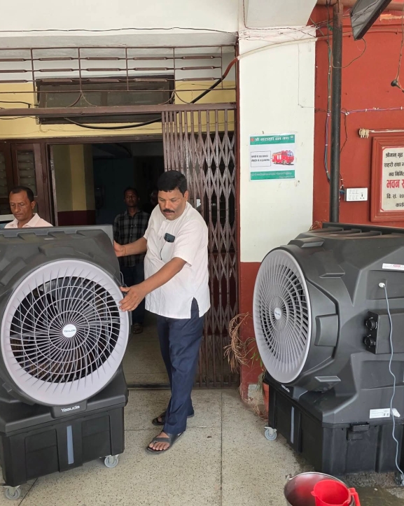 जिल्ला प्रशासन कार्यालय रौतहटमा कुलर जडान