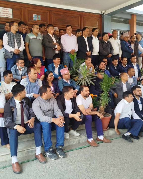 प्रस्तावित निजामती सेवा विधेयकको विरोधमा कर्मचारी आन्दोलित
