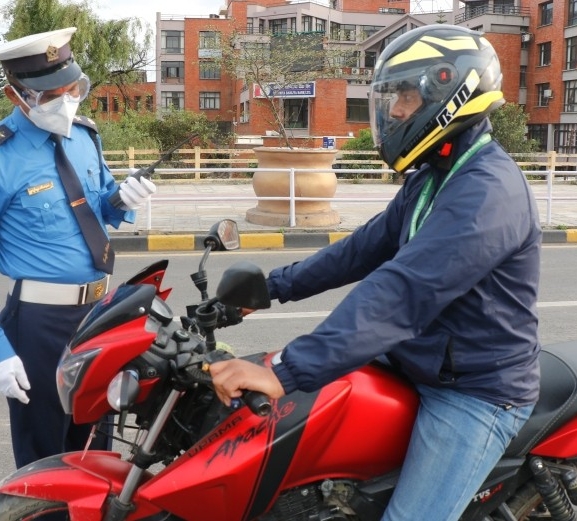 ट्राफिकले चेकिङमा चाबी खोस्न नपाउने