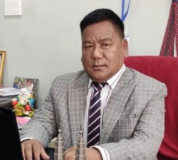 सबै व्यवसायीको पेसा सुरक्षित गर्ने मेरो प्रतिबद्धता : भुवनसिंह गुरुङ