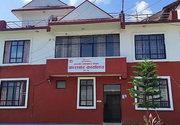तनहुँ कारागारबाट भागेका १०९ कैदीबन्दी पक्राउ