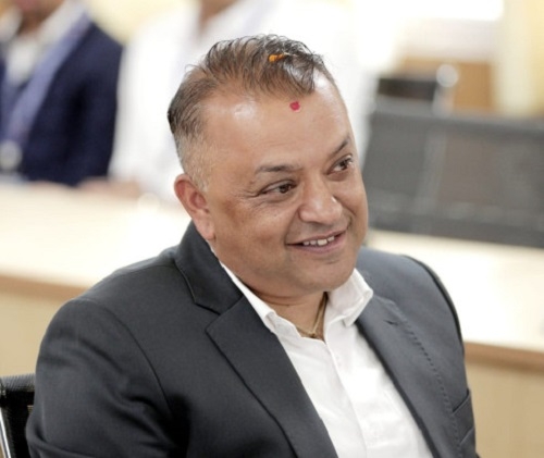 आन्दोलन स्थगित गरेर विधेयक टुंग्याउने विषयमा सहयोग गर्न कर्मचारी संगठनहरुलाई कांग्रेसको आग्रह