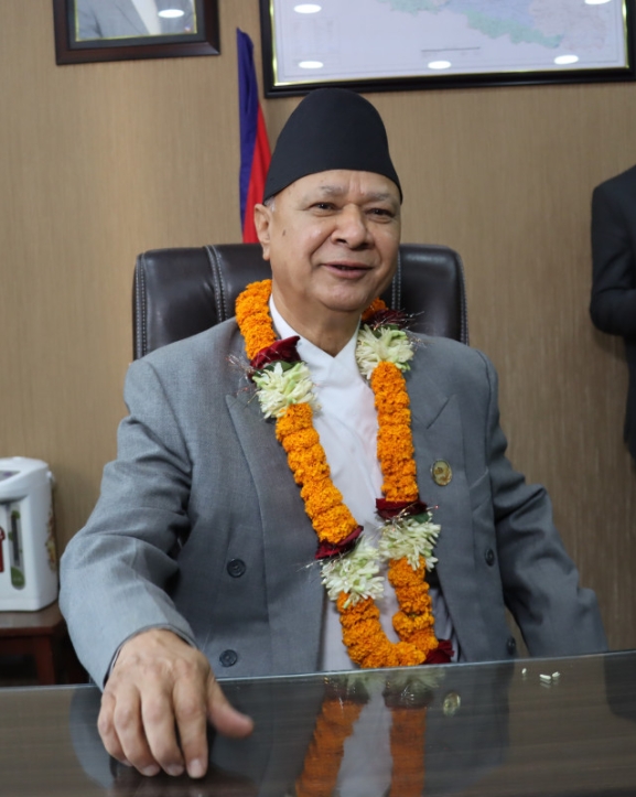 बोल्ने भन्दा काम गर्ने समय हो : शिक्षामन्त्री पन्त