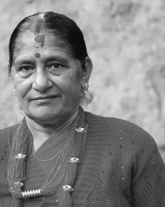 व्यवसायी अर्याललाई मातृशोक
