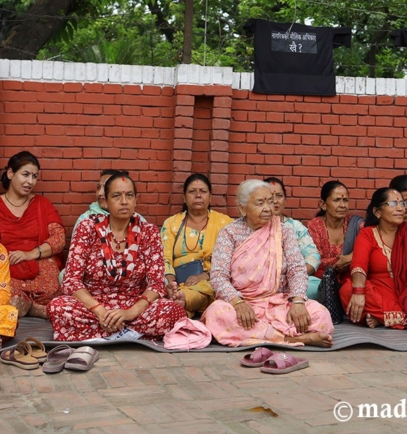 तिलगंगा बस्ती हटाएको विरोधमा पशुपति विकास कोषमा धर्ना (तस्बिरहरू)