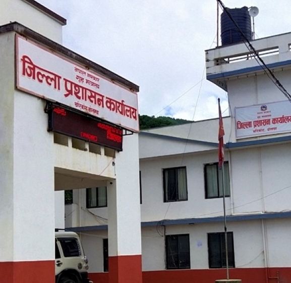 मालुमा हवाई फायर, रोकियो मतदान
