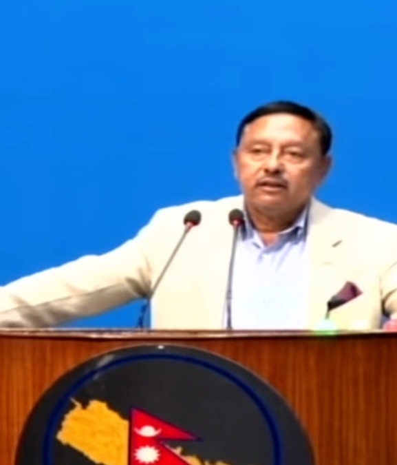 बजेट सत्ताधारीमैत्री भएको कांग्रेस सांसद गिरीको आरोप