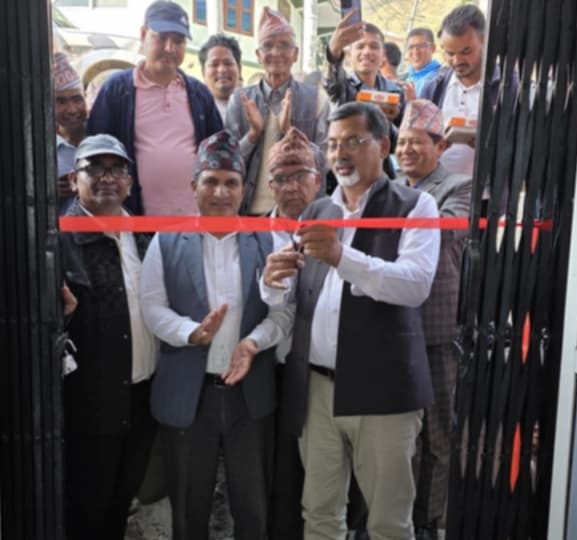 नेकपा माओवादी केन्द्र रुकुम पश्चिमको भवन उद्घाटन