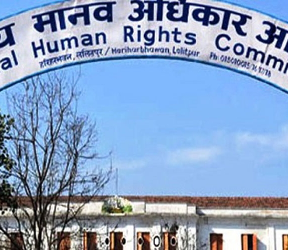 प्रेस तथा अभिव्यक्ति स्वतन्त्रतामा संकुचन नल्याउनू : मानअधिकार आयोग (विज्ञप्तिसहित)