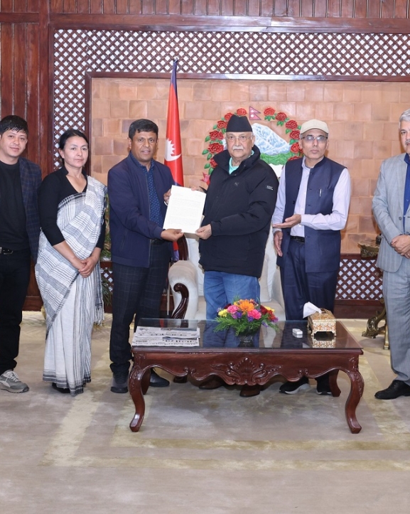 पीडित पक्षलाई मान्य हुने पदाधिकारी नियुक्त गर्न प्रधानमन्त्रीसँग द्वन्द्वपीडित संस्थाका प्रतिनिधिको अनुरोध