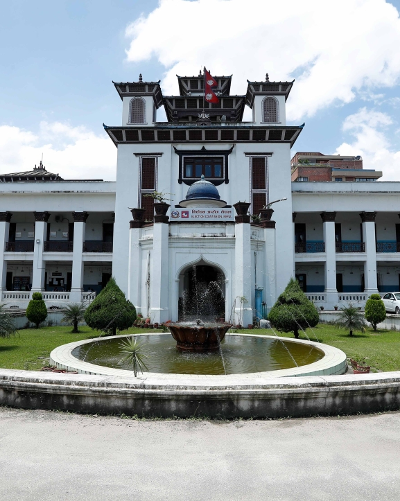 मतदाता नामावली अद्यावधिक गरिदै