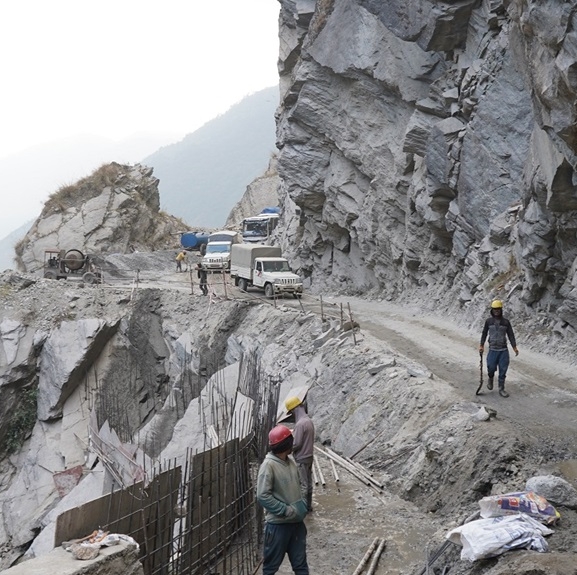 कालीगण्डकी करिडोर : काभ्रेभिरमा सडक विस्तार