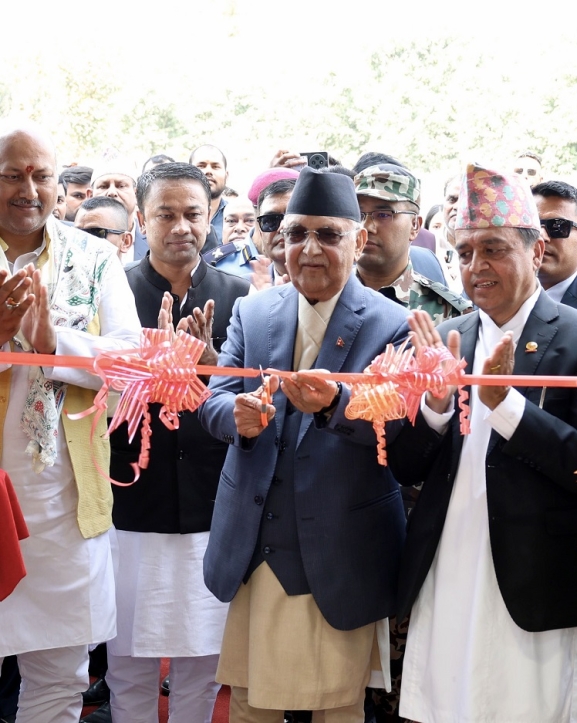 आइएमई ग्रुपको २ अर्ब रुपैयाँ लगानीमा कागज उद्योग सञ्चालनमा, प्रधानमन्त्री ओलीद्वारा उद्घाटन