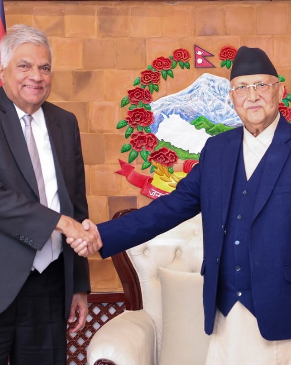 प्रधानमन्त्री ओली र श्रीलंकाका पूर्वराष्ट्रपति विक्रमासिंघेबीच भेटवार्ता