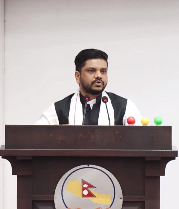 ‘फ्रि भिसा फ्रि टिकट’ नीतिलाई ‘पोलिसी ट्र्याप’को संज्ञा