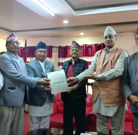 बागमतीको मुख्यमन्त्रीमा कांग्रेसका लामाले गरे दाबी पेस