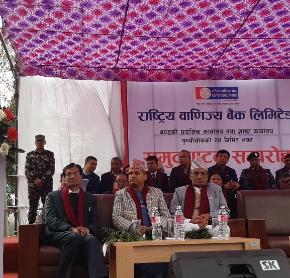 अर्थतन्त्रमा क्रमिक सुधार भएको छ : अर्थमन्त्री