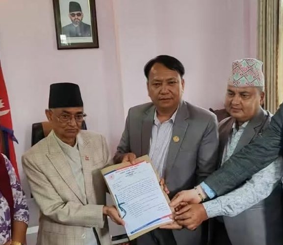 बागमतीको मुख्यमन्त्रीमा थापाको दाबी पेस, राप्रपाको पनि समर्थन