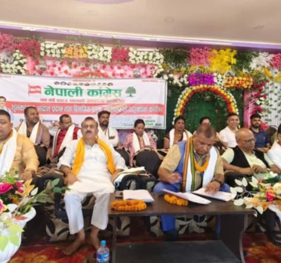 सहमहामन्त्री यादवद्वारा सर्लाही कांग्रेसका सभापति सिंहको प्रशंसा 