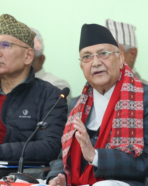 नेता, कार्यकर्तालाई ओलीको सन्देश- ‘मेरो विकल्प छैन’