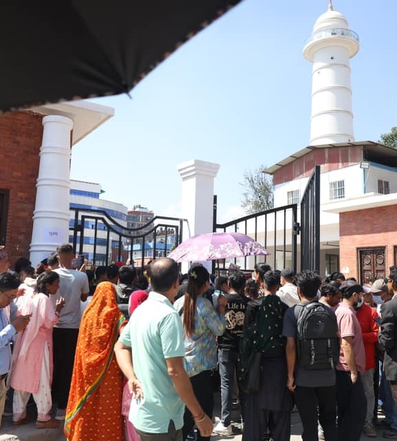 धरहरा प्रवेश गर्न शुल्क तिर्नुपर्ने, विदेशी नागरिकका लागि १ हजार निर्धारण 
