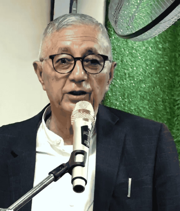 देशको नेतृत्व गर्नेहरु बिचौलियाको खेलमा सहभागी : शेखर कोइराला