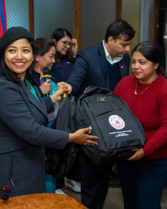 बालेनले छाडेपछि सक्रिय सुनिता
