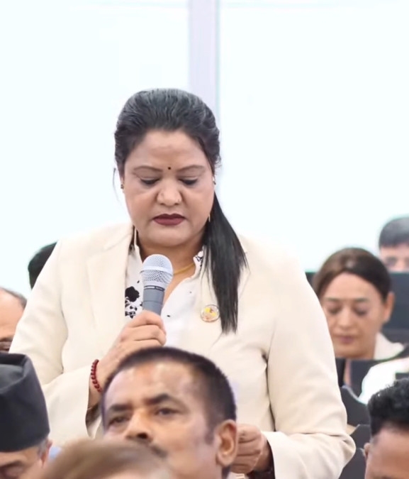 भदौ २३ गते प्रधानमन्त्रीले शहीदका नाममा सम्बोधन गर्नैपर्छ : सांसद खतिवडा