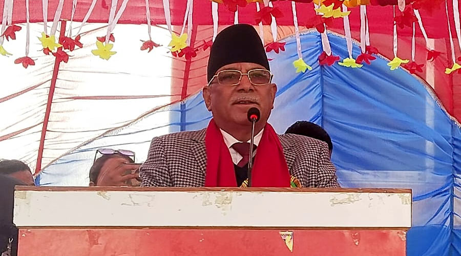 कांग्रेस–एमालेले भन्दा बिचौलिया र दलालहरूले मलाई हटाए : प्रचण्ड