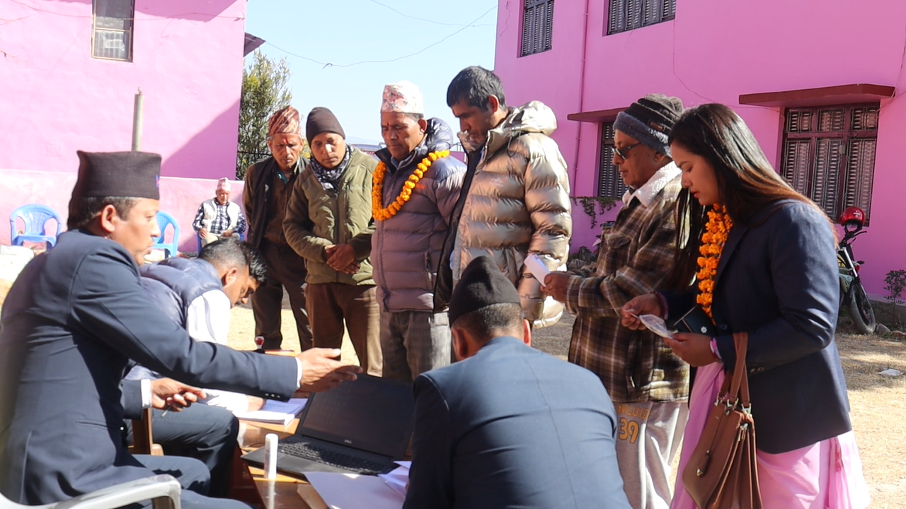 सल्यानमा १६ जनाको उम्मेदवारी दर्ता, तीन प्रमुख दलबीच कडा प्रतिस्पर्धाको अनुमान