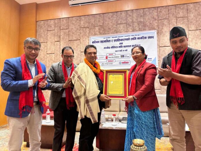 राष्ट्रिय बाल सहभागिता सम्मानद्वारा गौरी प्रधान सम्मानित