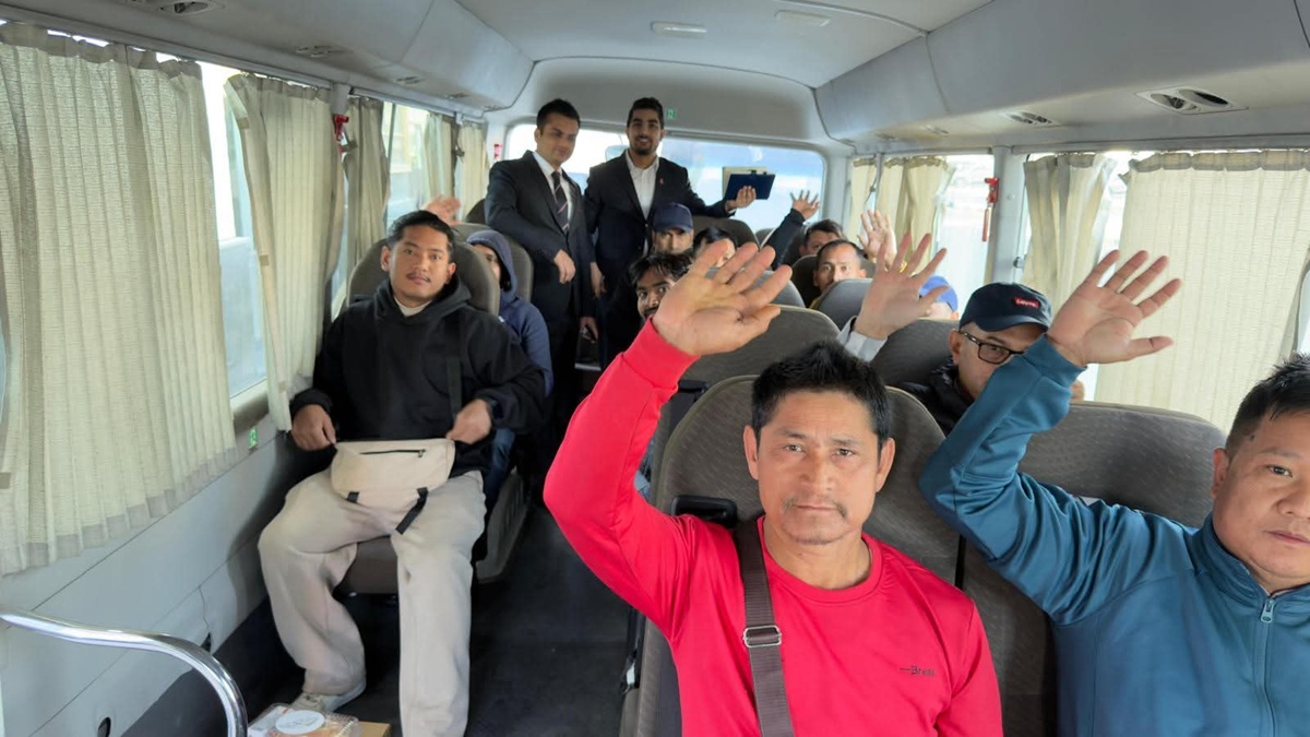 कुवेत ट्रान्जिटमा रहेका ६९ नेपालीलाई साउदी पठाइयो