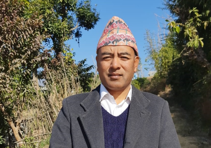 रित्तिँदै गाउँ, पातलिँदै शहर