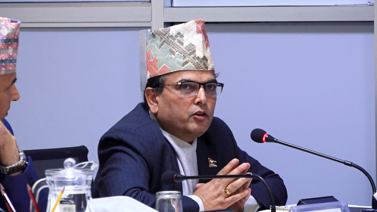 आयोडिन नुनको आपूर्ति व्यवस्था पर्याप्त र गुणस्तरयुक्त छ : सचिव घिमिरे