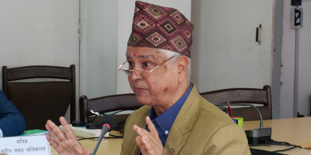 संघ सरकारले सबै अधिकार आफैँसँग राखेर प्रदेशलाई अधिकारविहीन बनायो : सांसद मिश्र