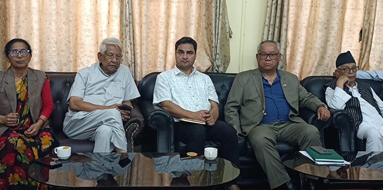 कांग्रेसद्वारा सांसदका स्वकीय सचिव नियुक्तिका लागि कार्यविधि जारी, स्नातक उत्तीर्ण अनिवार्य