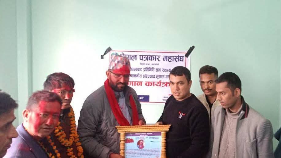 अर्घाखाँचीलाई घुम्न र बस्न लायक बनाउने अभियानमा पत्रकारसँग सहकार्य : सांसद भुसाल