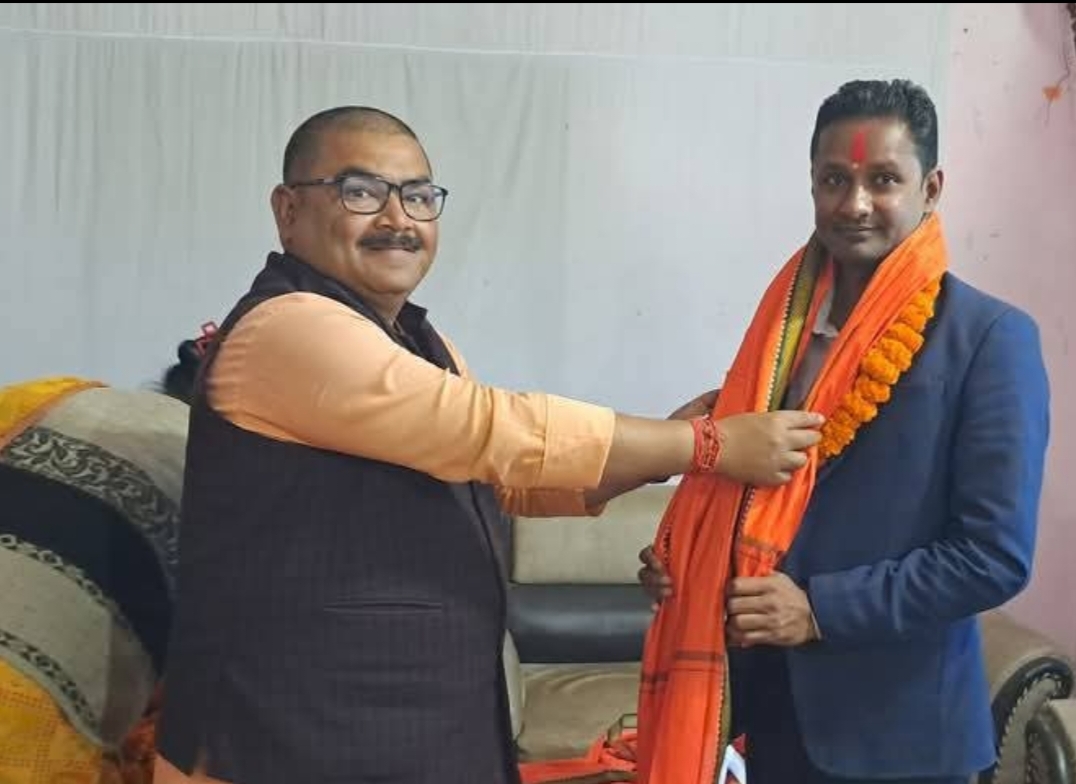 माधवनारायणका कार्यालय प्रमुख यादवले सम्हाले जिम्मेवारी
