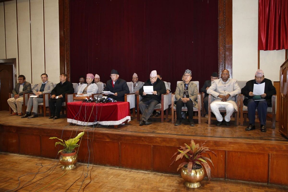 १३६ दिनपछि संसद् अधिवेशन : एकअर्काविरुद्ध हाबी हुने दाउ