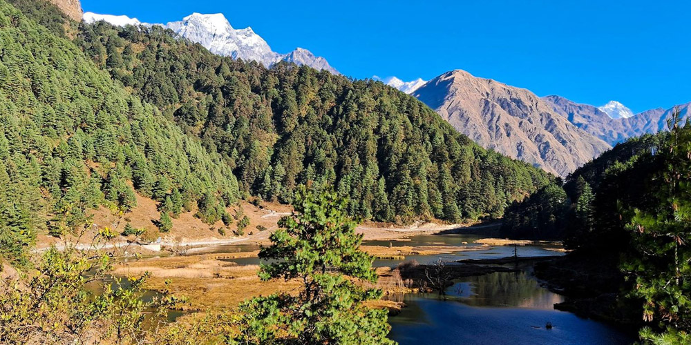 पर्यटकको पर्खाइमा टिटिताल
