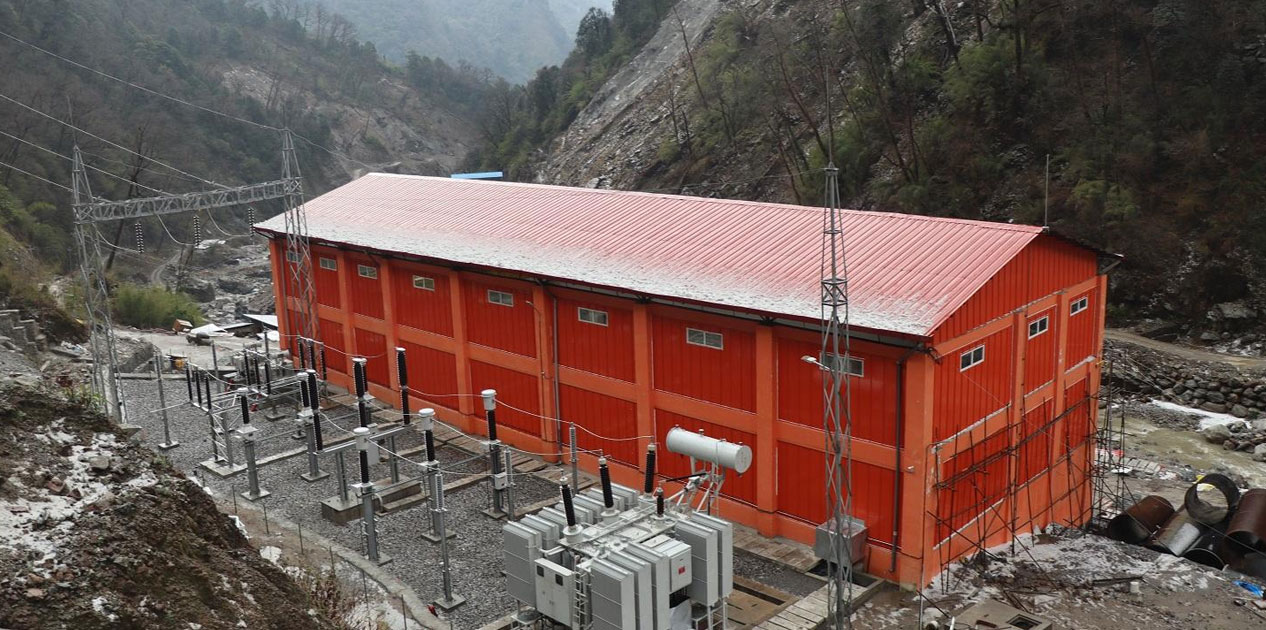 अपर ठूलोखोला जलविद्युत आयोजनाद्वारा उत्पादित विद्युत् केन्द्रीय लाइनमा जोडियो 